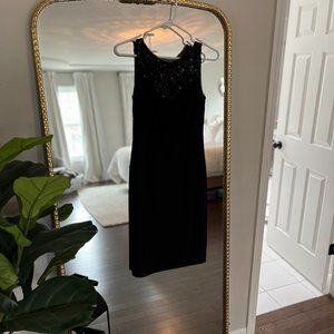 Gorgeous Ralph Lauren Little Black Dress